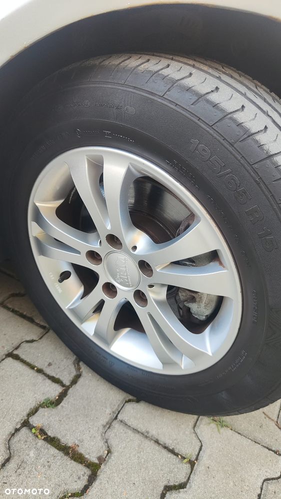 Volkswagen Golf 1.9 TDI Edition - 10