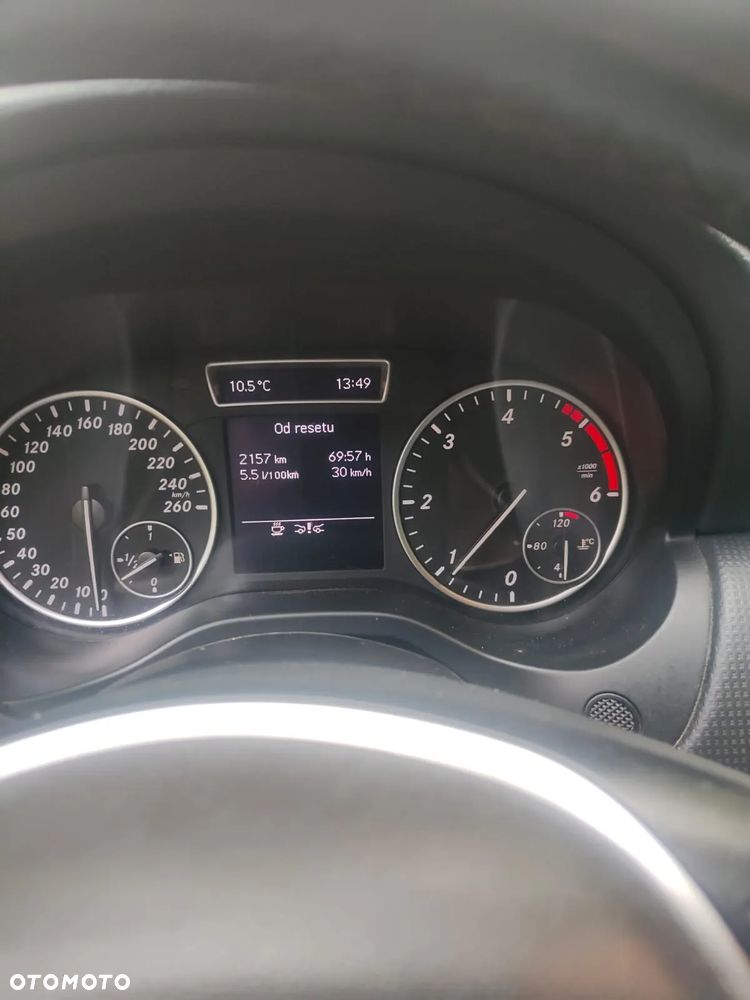 Mercedes-Benz Klasa A 180 CDI BlueEffICIENCY Edition - 18