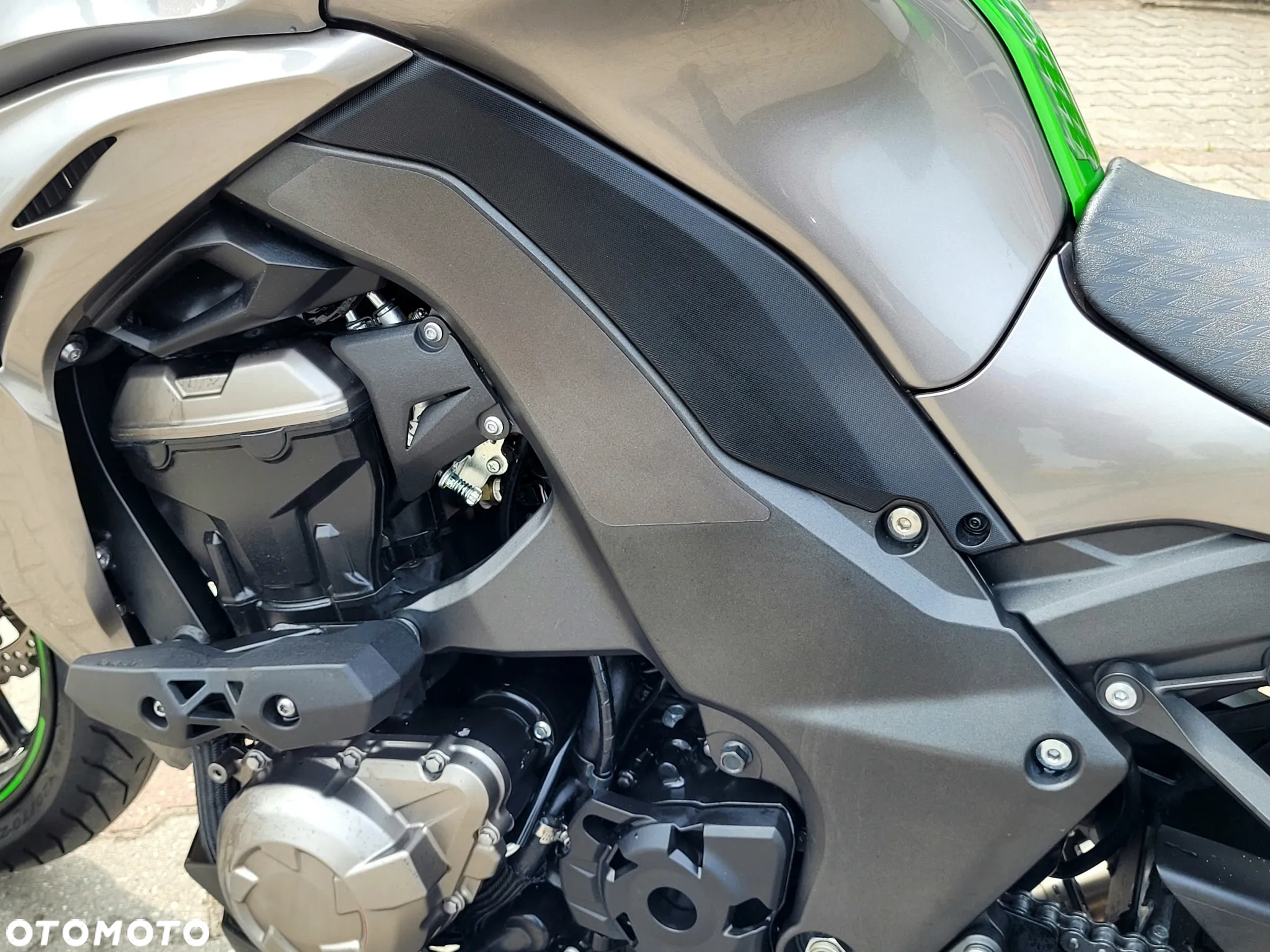 Kawasaki Z - 19