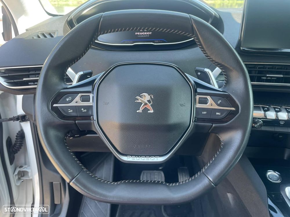 Peugeot 3008 PureTech 130 Stop & Start GPF EAT8 Allure - 13