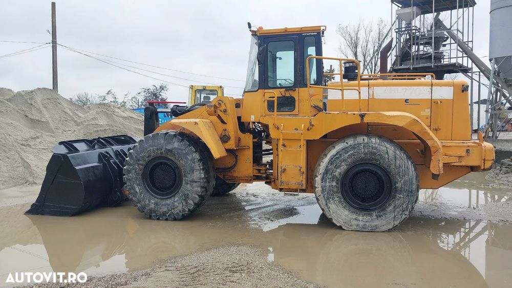 Hyundai Hl770 - 2