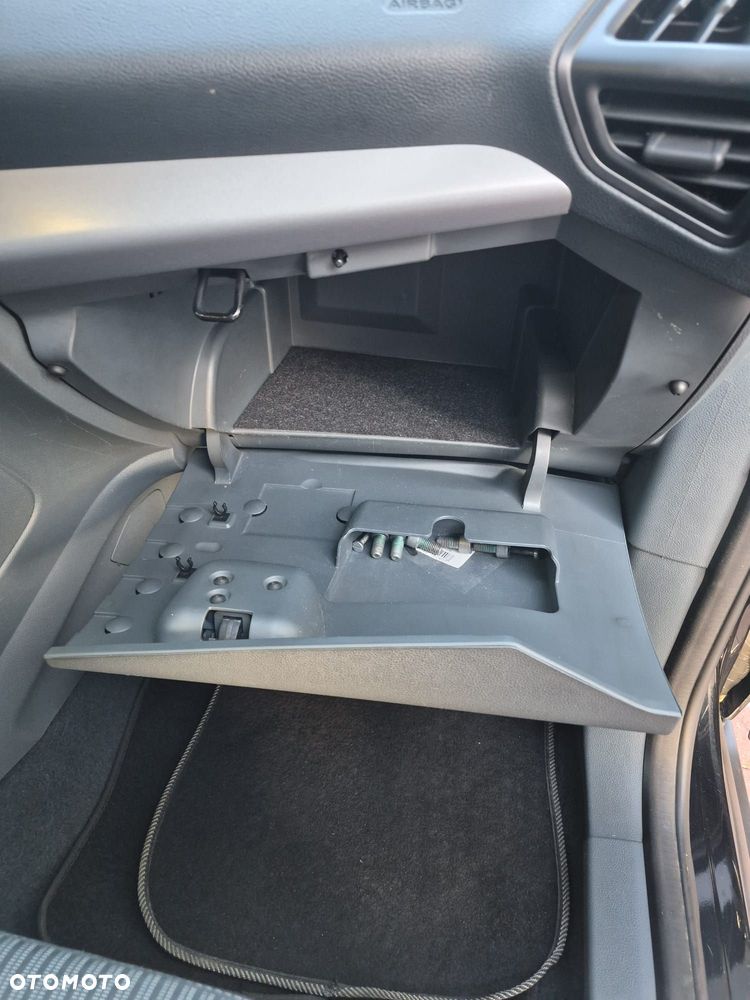 Ford Grand C-MAX 1.6 TDCi Ambiente - 20