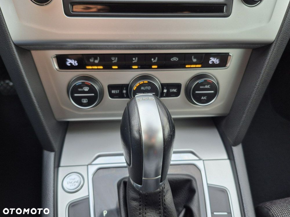 Volkswagen Passat Variant - 18