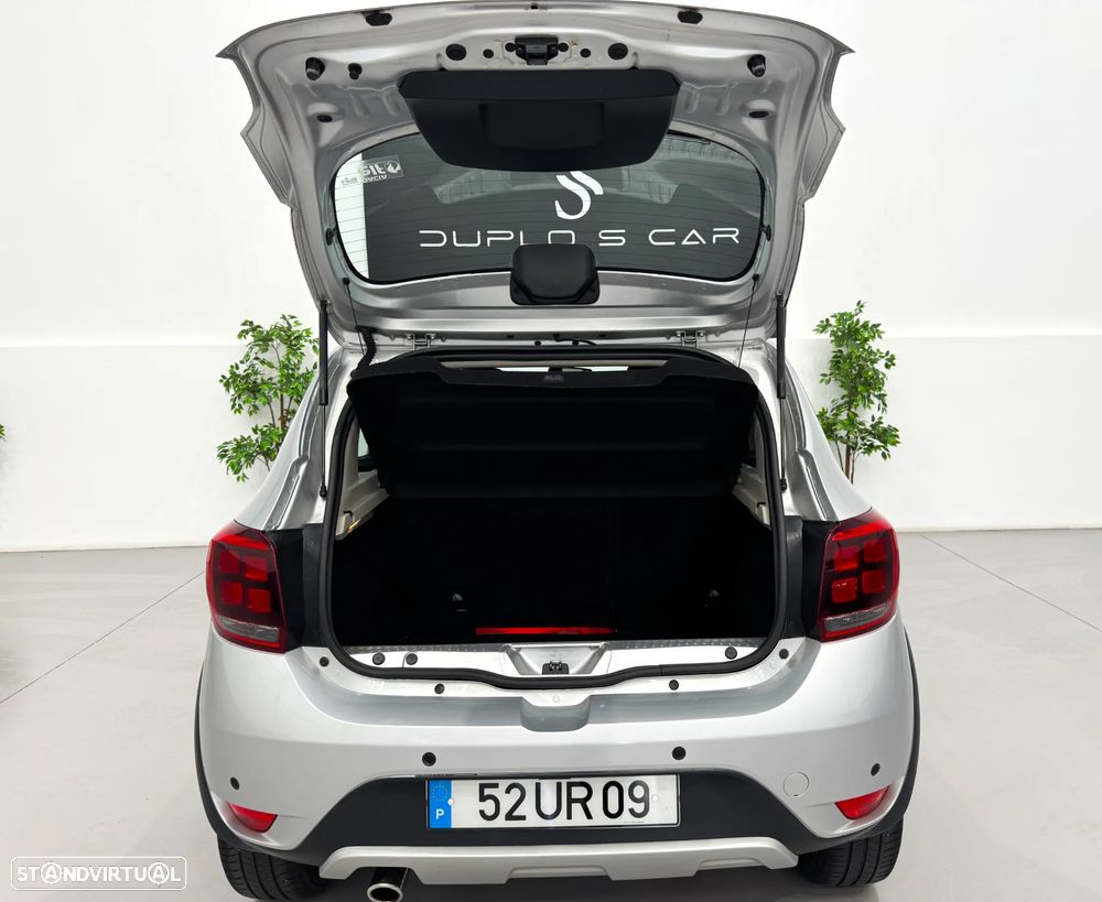 Dacia Sandero 1.5 dCi Stepway - 12