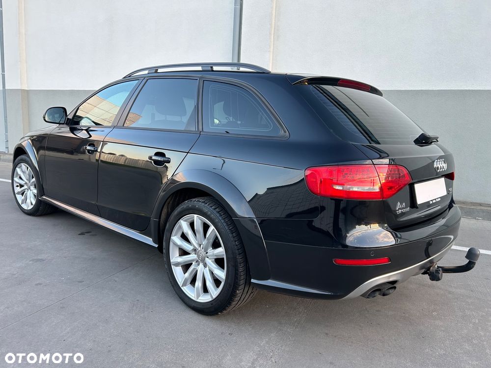 Audi A4 Allroad 2011 photo 4