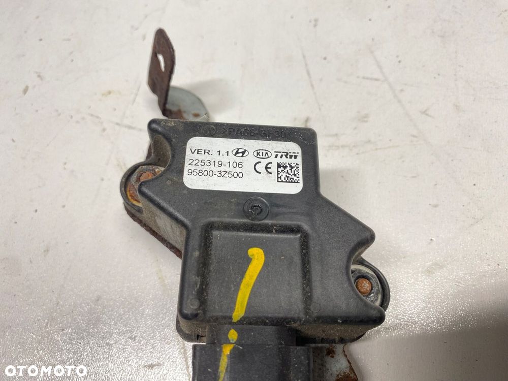 MODÓŁ CIŚNIENIA OPON HYUNDAI I40 LIFT 95800-3Z500 - 2