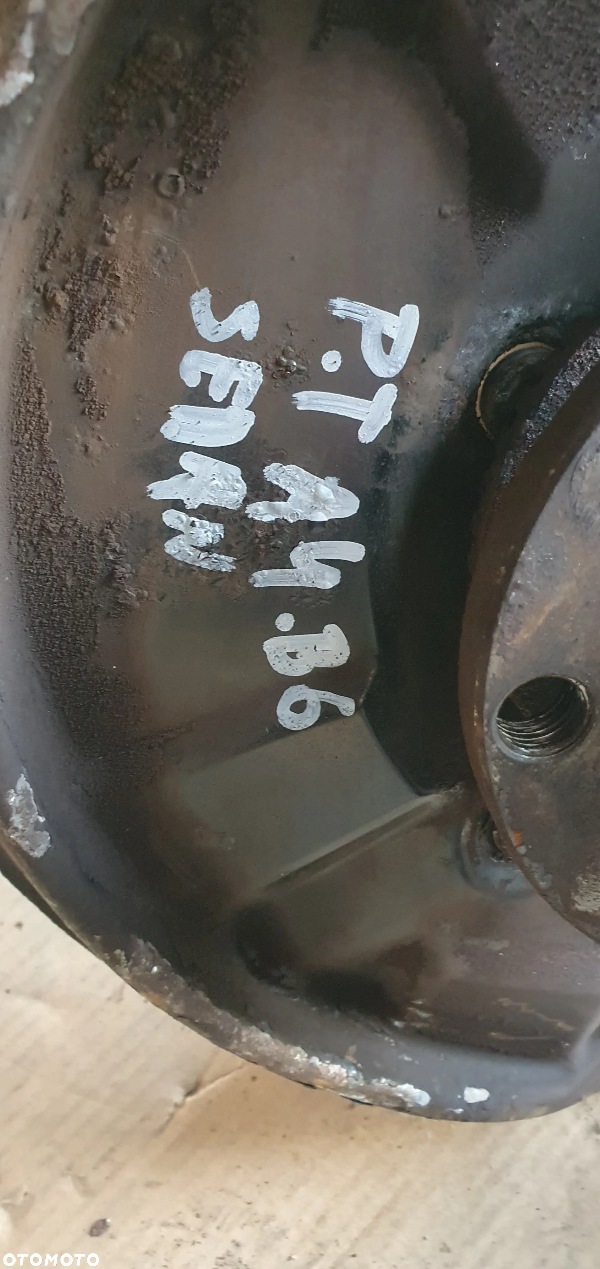 Zwrotnica piasta prawy tył tylna prawa Audi A4 B6 - 8