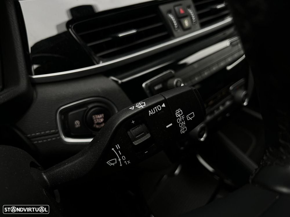 BMW X1 16 d sDrive Auto xLine - 16