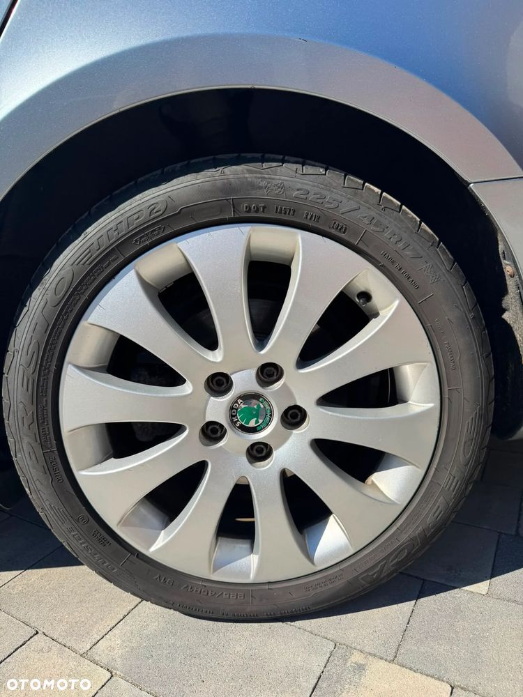 Skoda Superb 2.0 TDI Elegance - 10