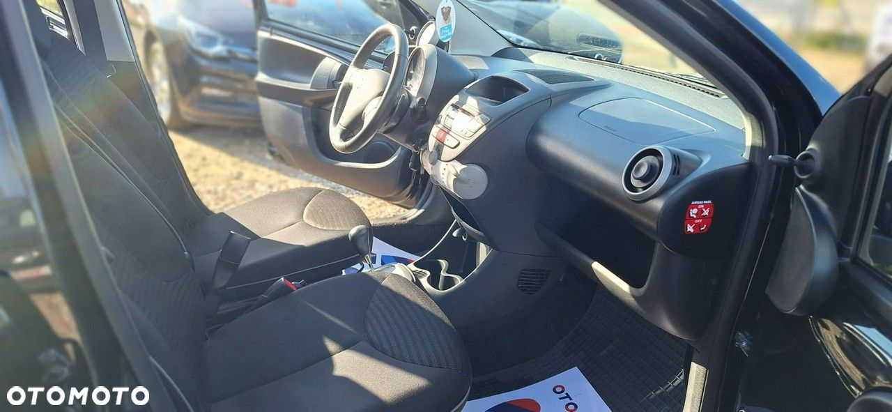Peugeot 107 - 11