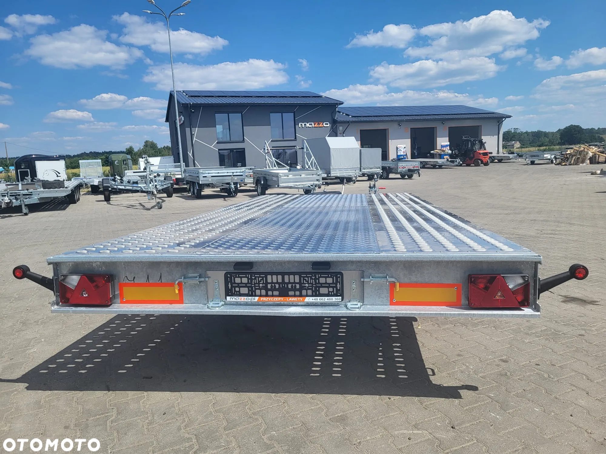 Niewiadów Dostawa laweta platforma 450x210cm DMC2700kg, wypełnienie blacha alu, koło zapasowe - 4