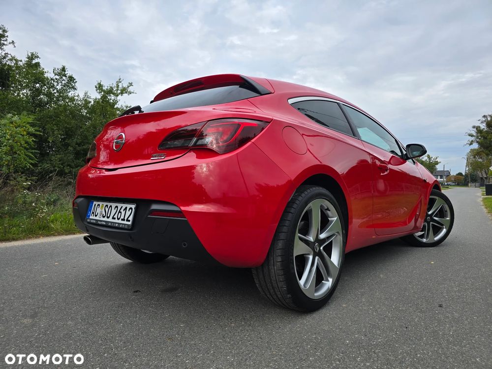 Opel Astra 1.6 Turbo Innovation - 19