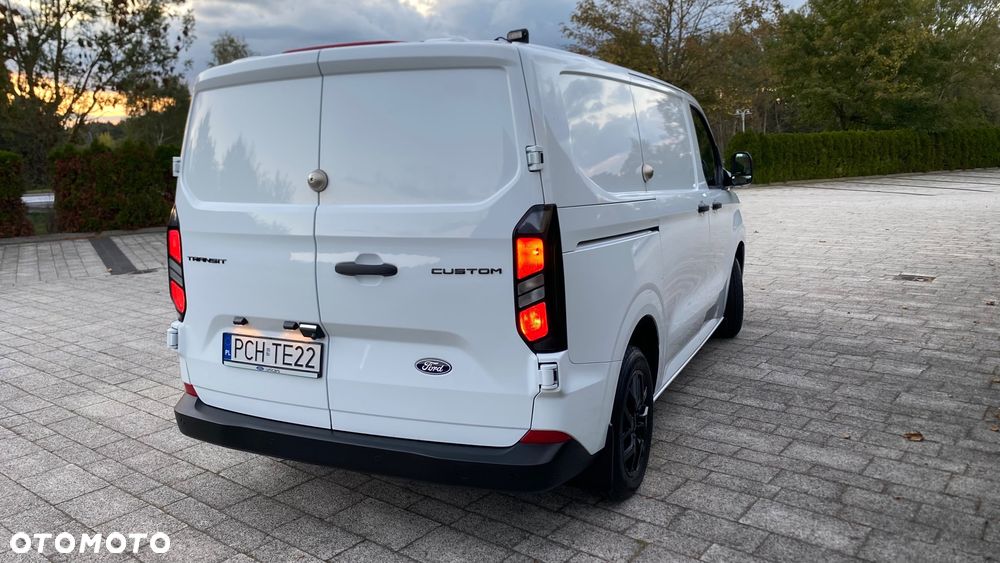 Ford Transit Custom - 21