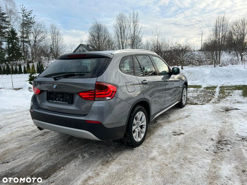 BMW X1 xDrive18d xLine - 4