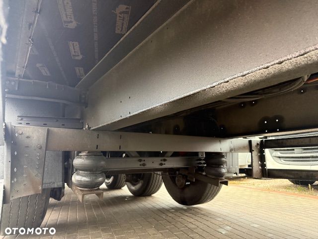 Schmitz Cargobull SKO24 IZOTERMA Naczepa Ciężarowa, OSIE SAF, PODNOSZONA OŚ, RAMA W OCYNKU, ŚCIANA 5,5CM - 29