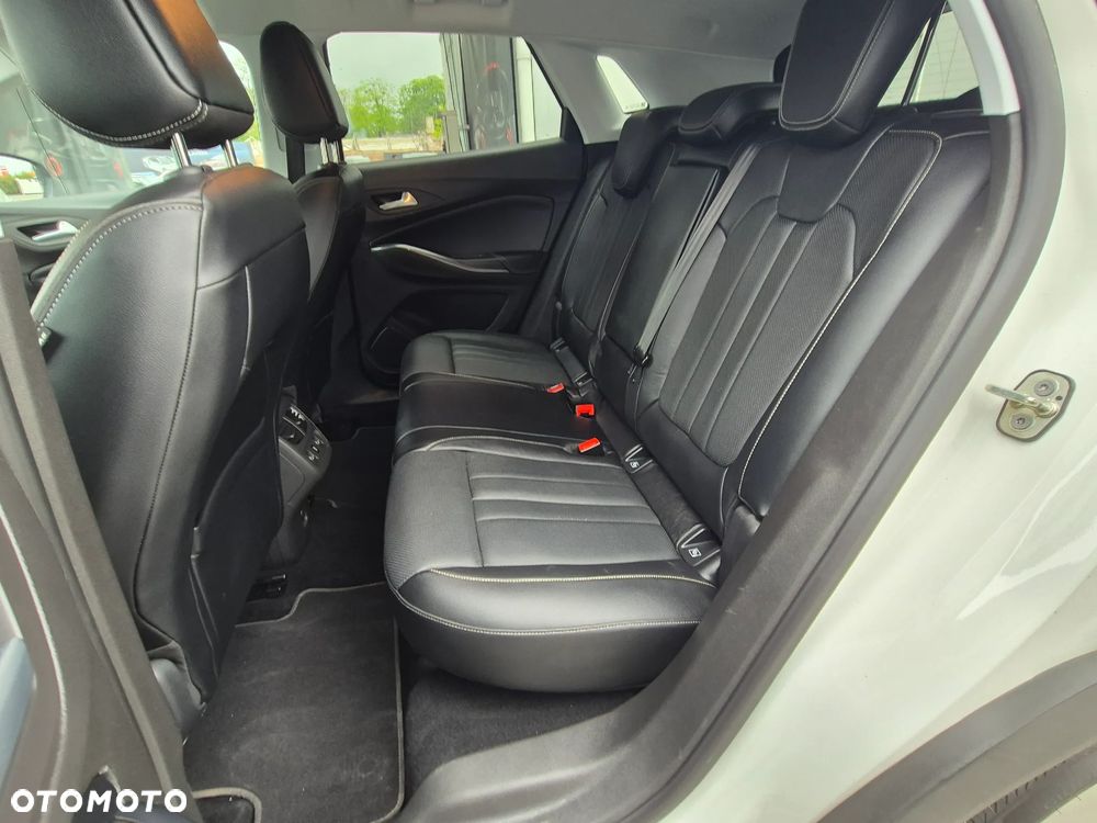 Opel Grandland X 1.2 Start/Stop Business INNOVATION - 25