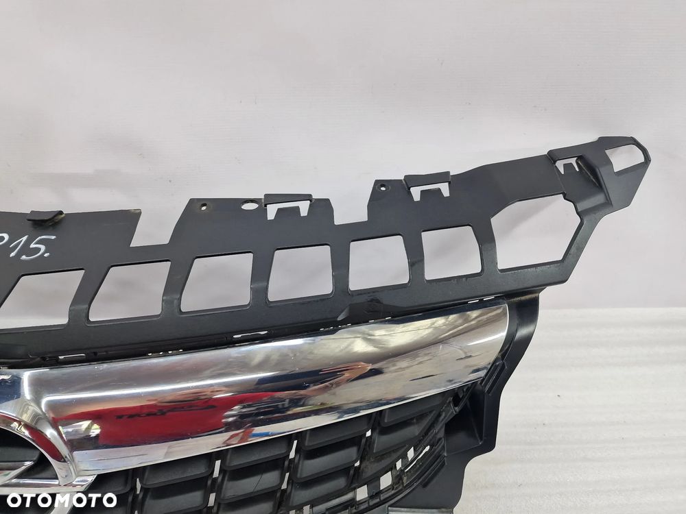 OPEL ASTRA 4 IV J 09- ATRAPA / GRILL / CHROM PRZEDNI PRZÓD , NR 13266577 , NR AUKCJI GR215 - 4