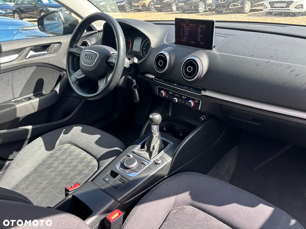 Audi A3 Sportback 1.6 TDI clean diesel Attraction - 18
