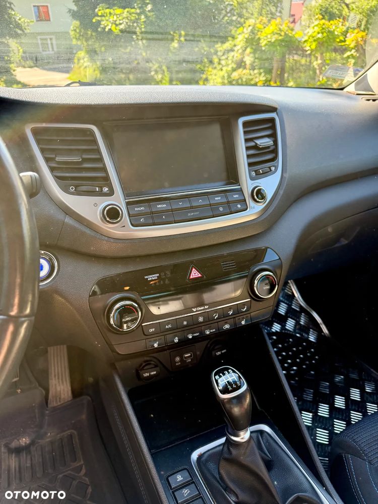 Hyundai Tucson 2.0 CRDI BlueDrive Comfort 2WD - 7