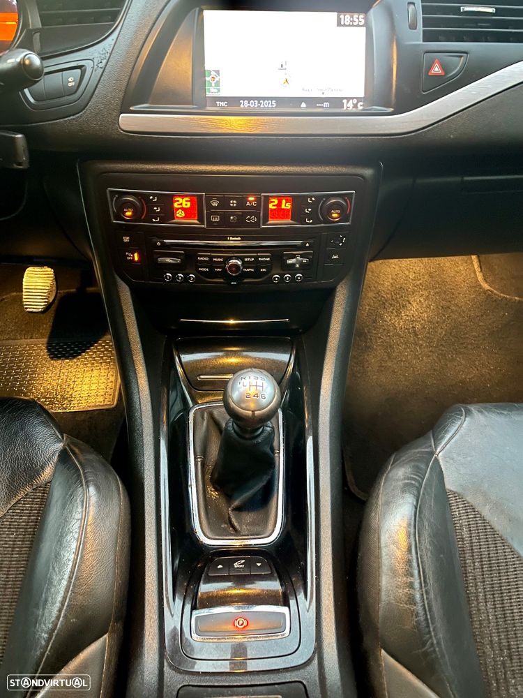 Citroën C5 2.2 HDi Exclusive - 17