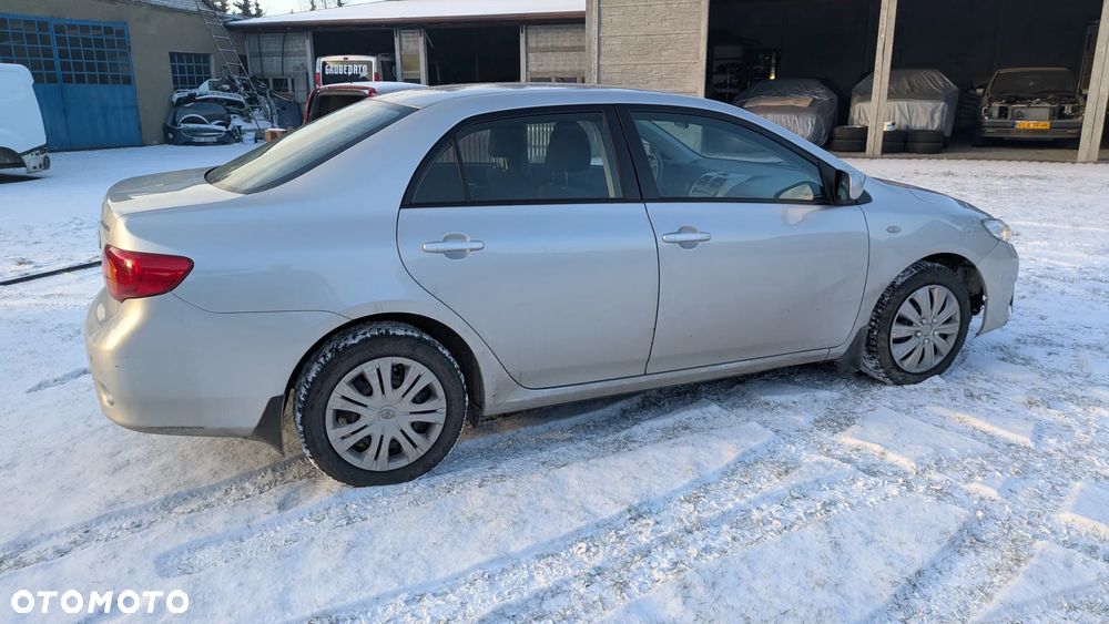 Toyota Corolla 1.4 D-4D Luna - 7