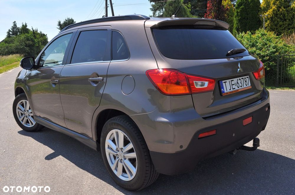 Mitsubishi ASX - 12