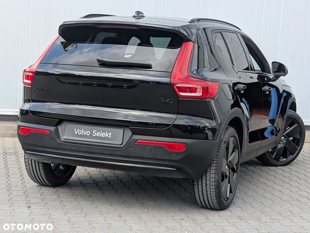 Volvo XC 40 B4 B AWD DKG Ultimate Dark - 4