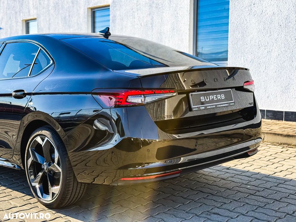 Skoda Superb 2.0 TDI 193 CP 4x4 DSG Sportline - 30