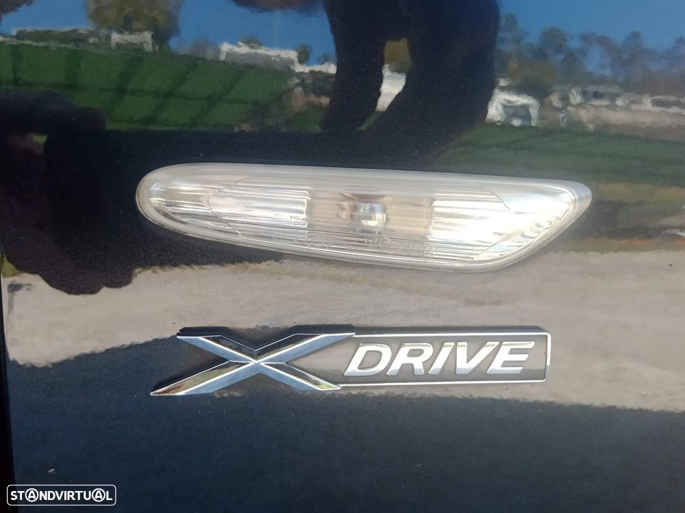 BMW 320 d Touring xDrive - 8