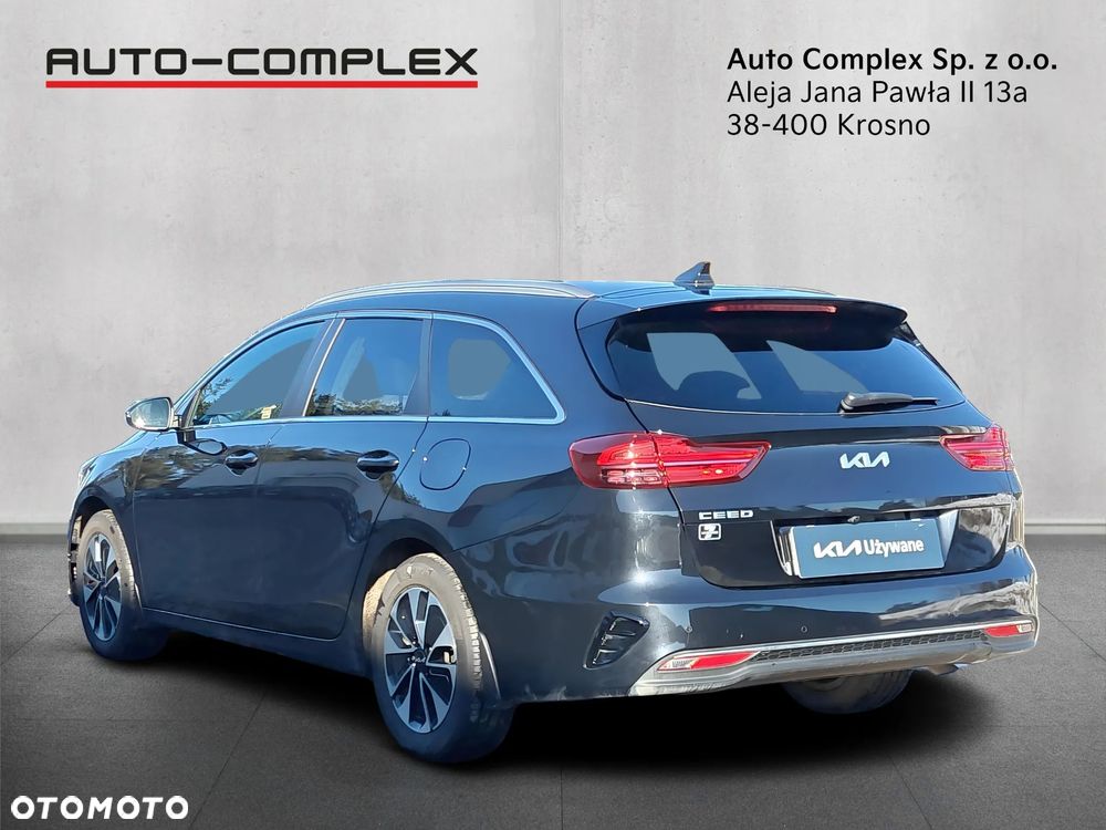 Kia Ceed 1.5 T-GDI Tribute DCT - 4