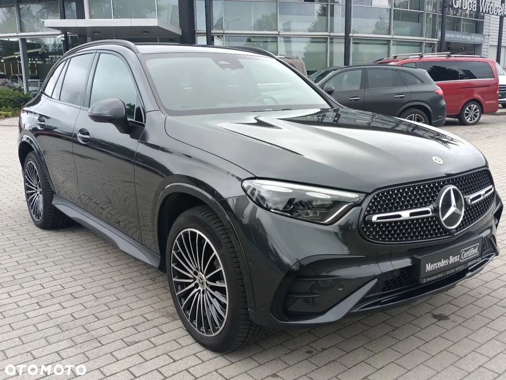 Mercedes-Benz GLC - 1