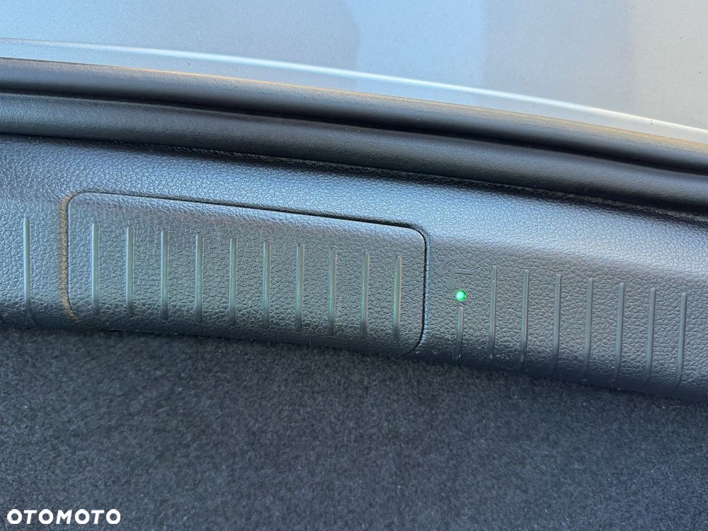 Volkswagen Golf 1.4 TSI BlueMotion Technology Lounge - 8