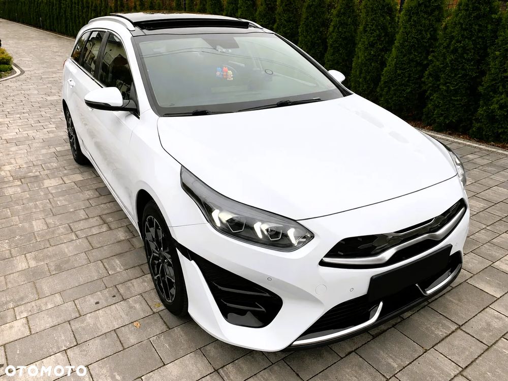 Kia Ceed 1.6 GDI PHEV Business Line DCT - 19