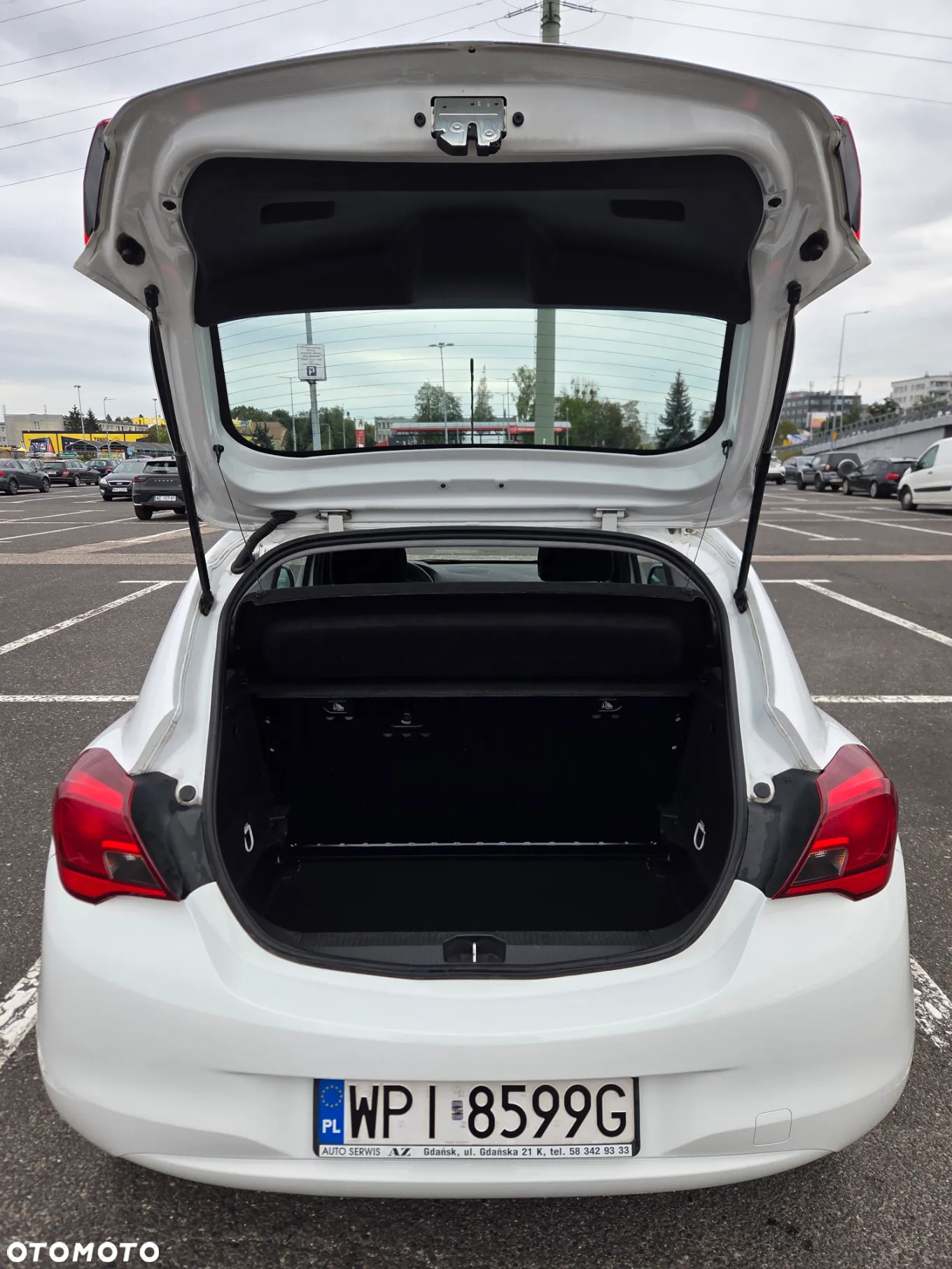 Opel Corsa 1.4 Essentia - 11