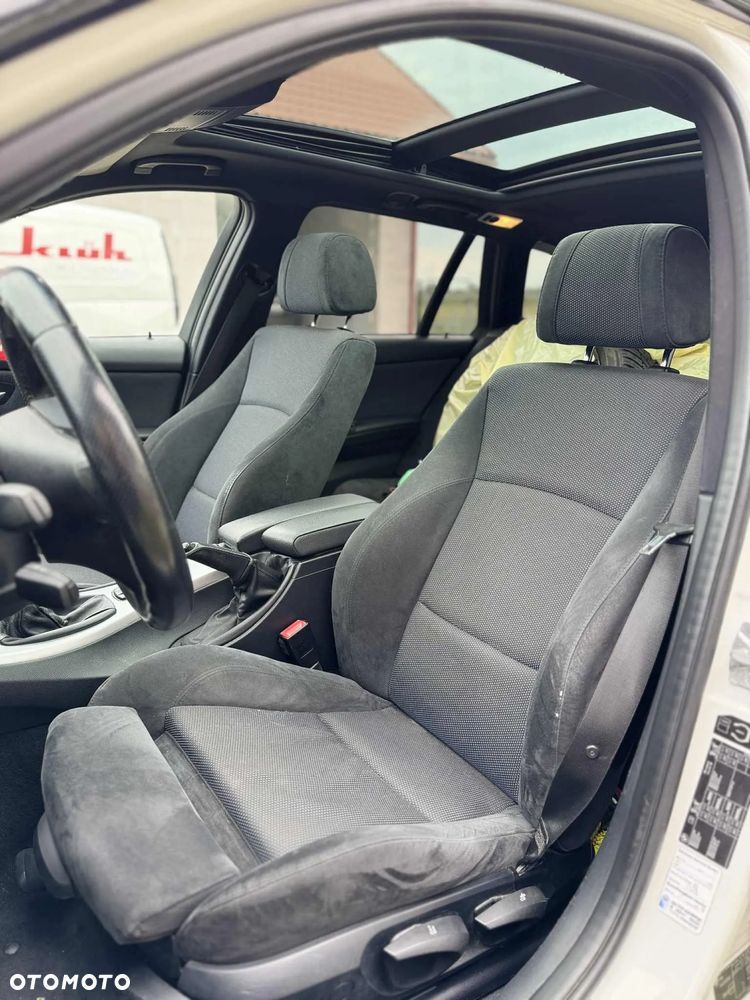 BMW Seria 3 318d - 2