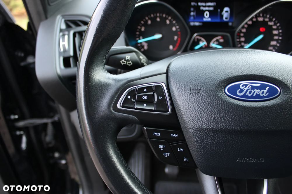 Ford Kuga 1.5 EcoBoost FWD Trend ASS - 25