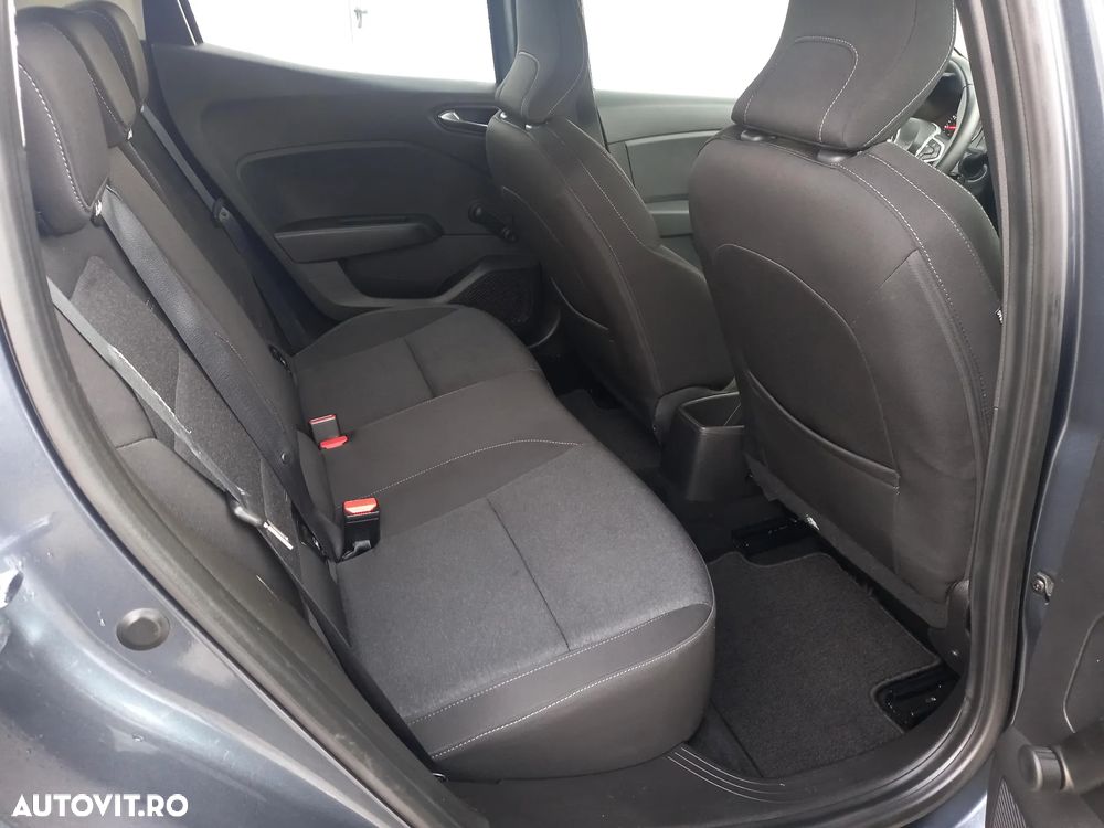 Renault Clio TCe 90 X-tronic BUSINESS EDITION - 15