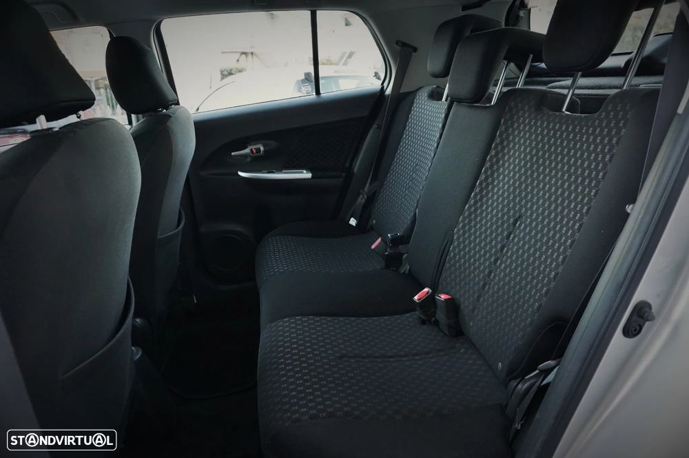 Toyota Urban Cruiser 1.33 4x2 Town - 14