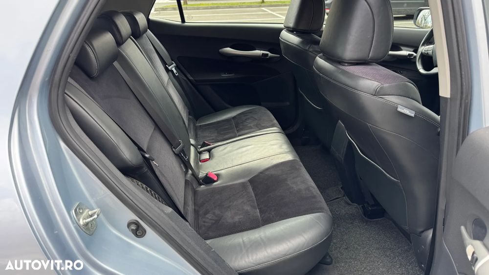 Toyota Auris - 11