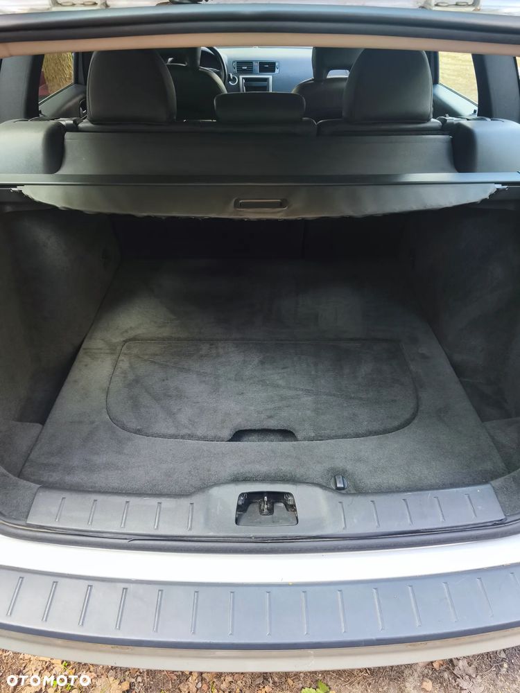 Volvo V50 1.6D - 28