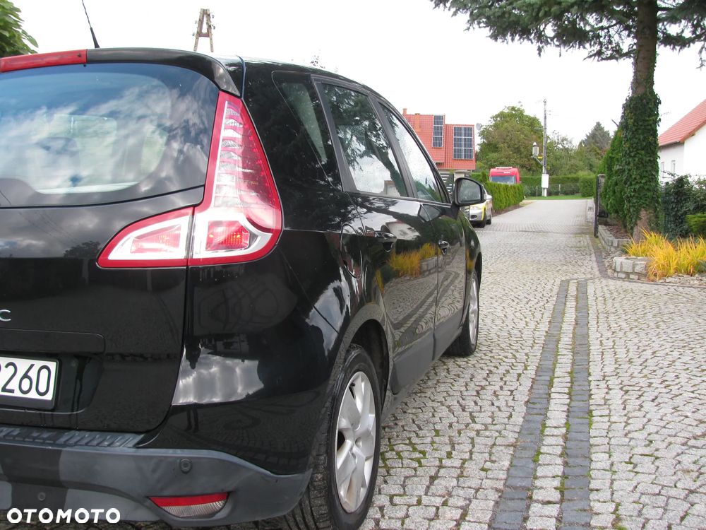 Renault Scenic 1.6 16V Authentique - 33