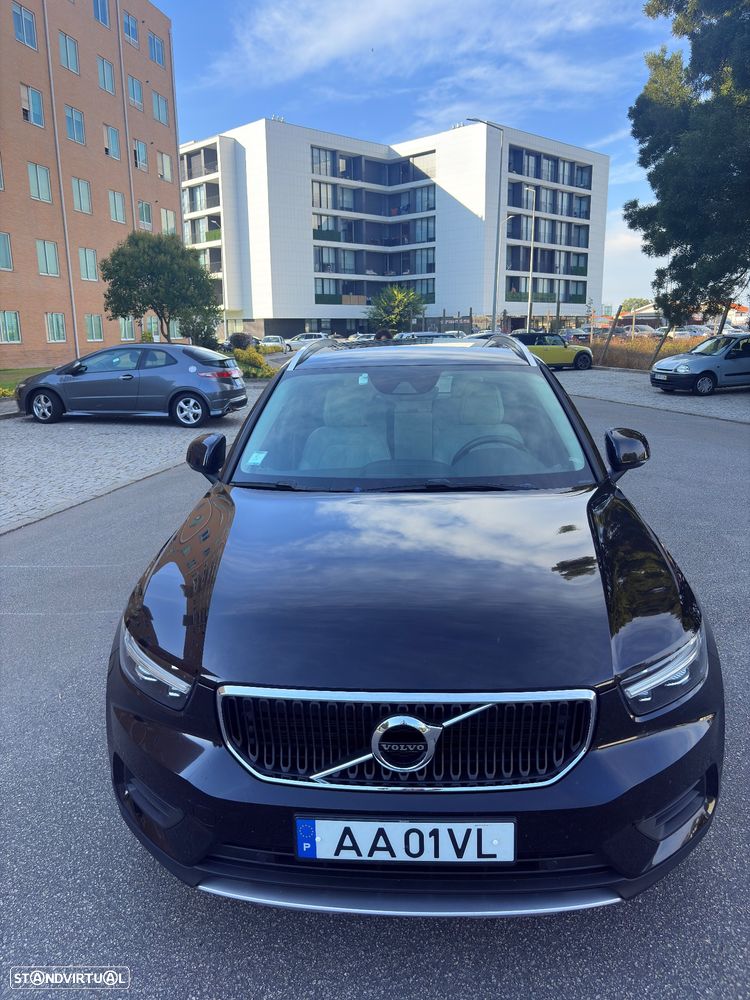 Volvo XC 40 2.0 D3 Momentum Plus Geartronic - 4