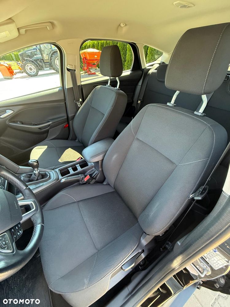 Ford Focus - 9