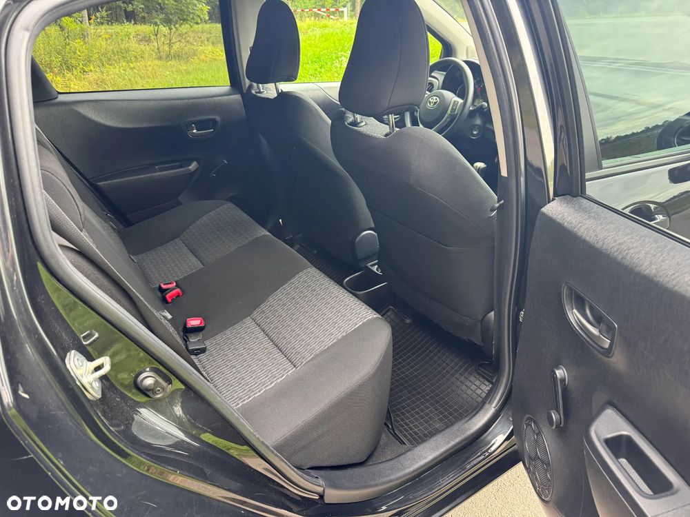 Toyota Yaris 1.33 VVT-i Style - 24