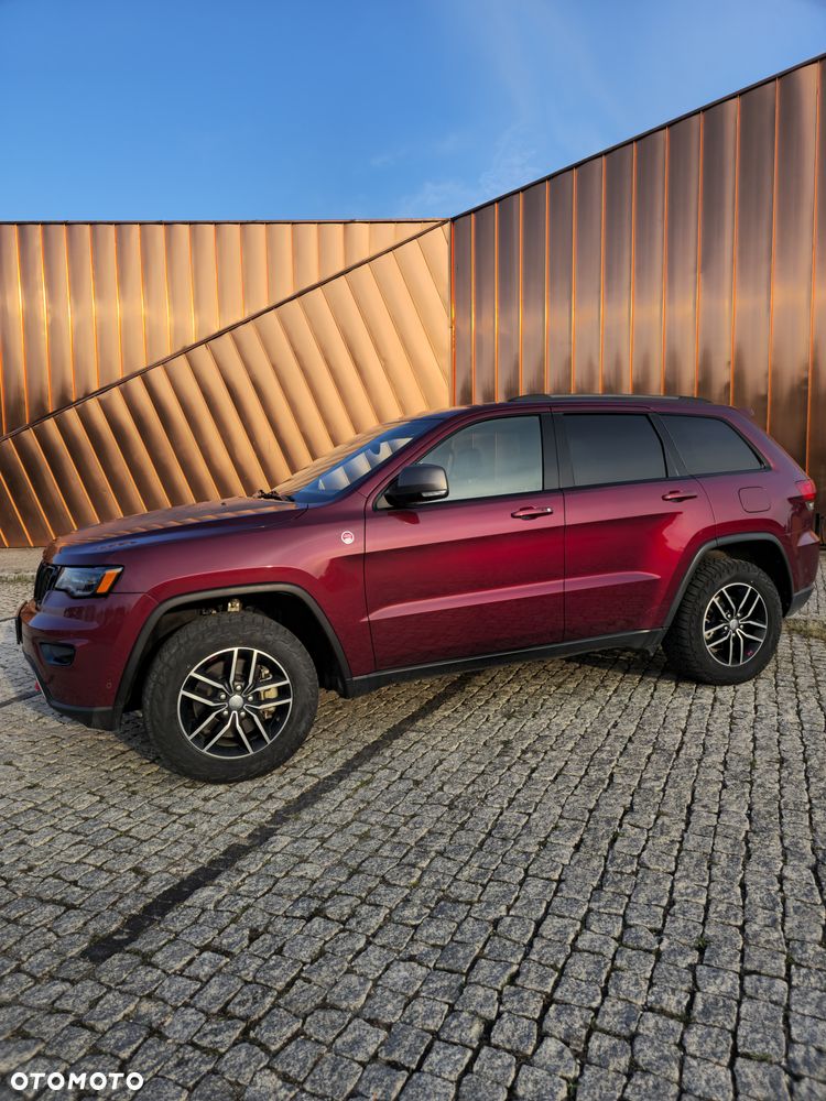 Jeep Grand Cherokee - 3