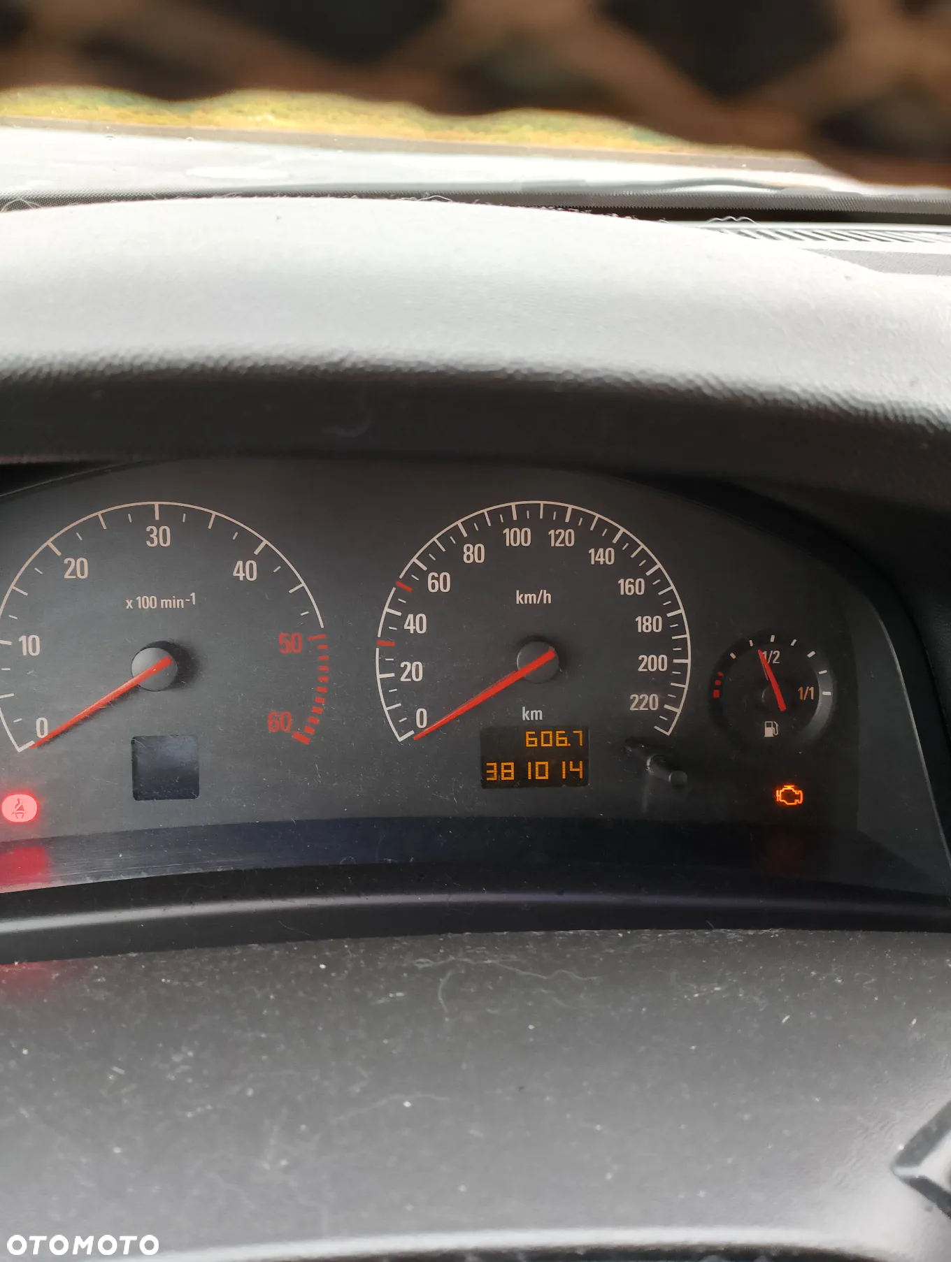 Opel Vectra - 8
