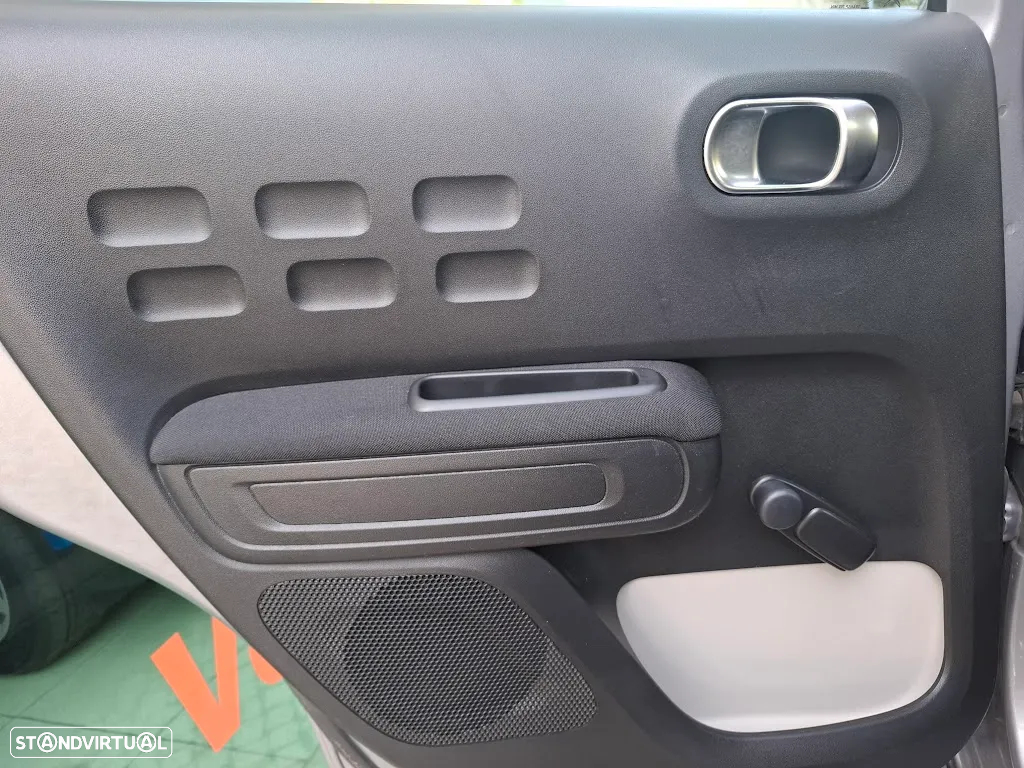 Citroën C3 1.2 PureTech Feel - 30