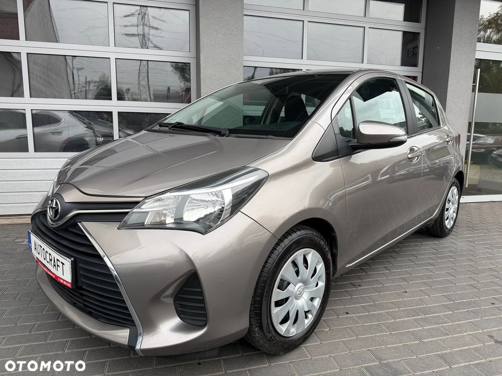 Toyota Yaris 1.0 Active EU6 - 18