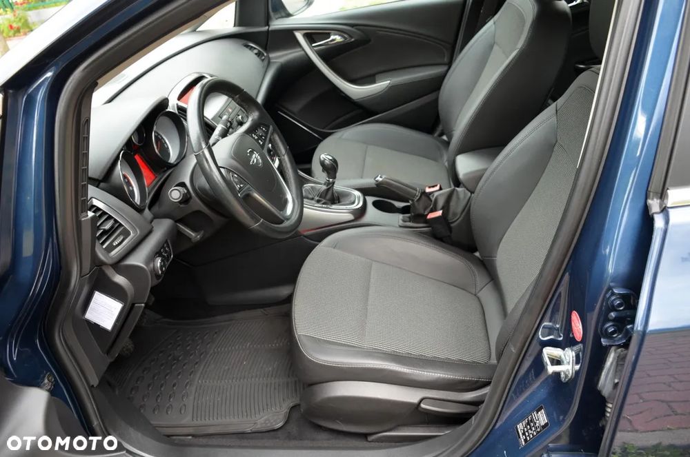 Opel Astra 1.4 T Sport - 23