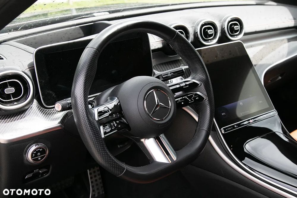 Mercedes-Benz Klasa C 300 d 9G-TRONIC AMG Line - 18